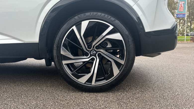 Nissan Qashqai 1.3 DiG-T MH 158 Tekna+ 5dr Xtronic Petrol Hatchback